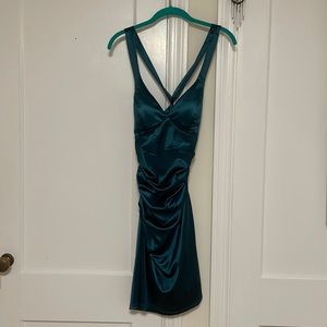 B Darlin, size 7/8, midi, dark green, satin, open back
